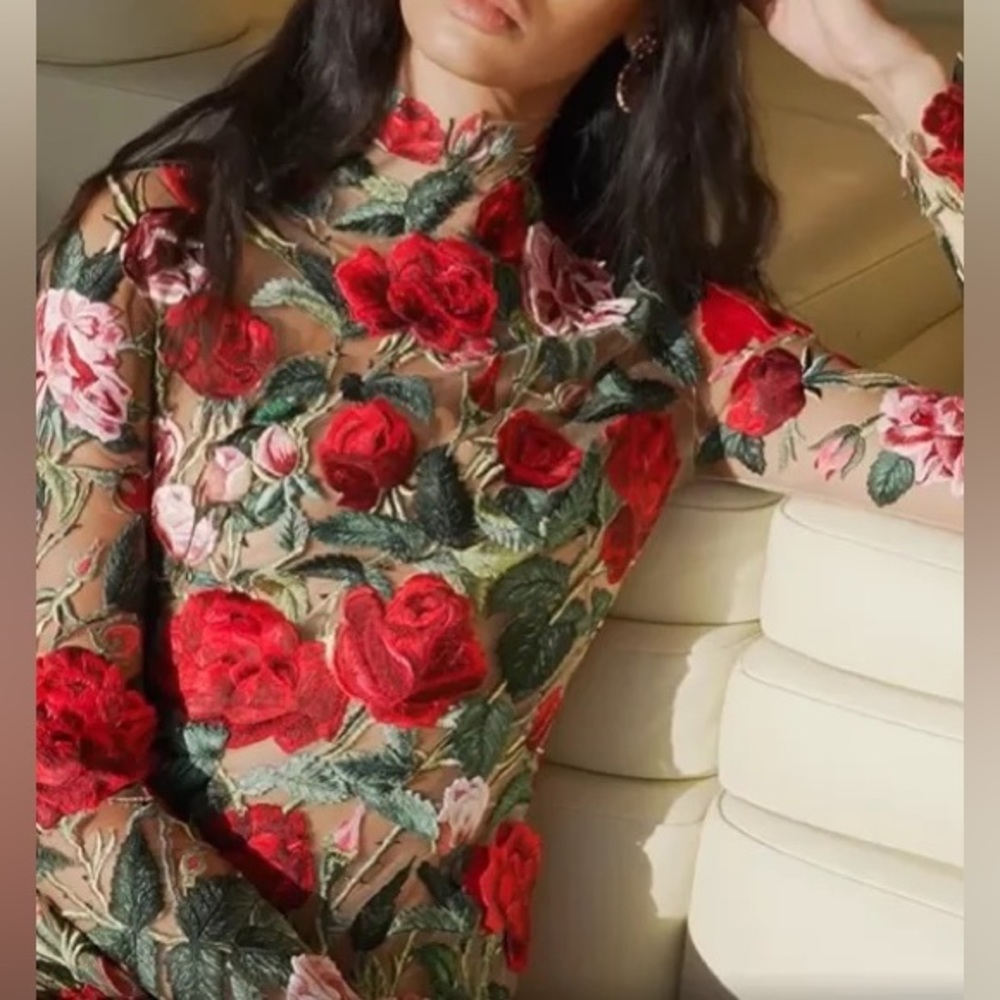 Floral Embroidered High Neck Mini Dress, (NOT Oscar de la Renta), Luxury Mini - Picture 3 of 14